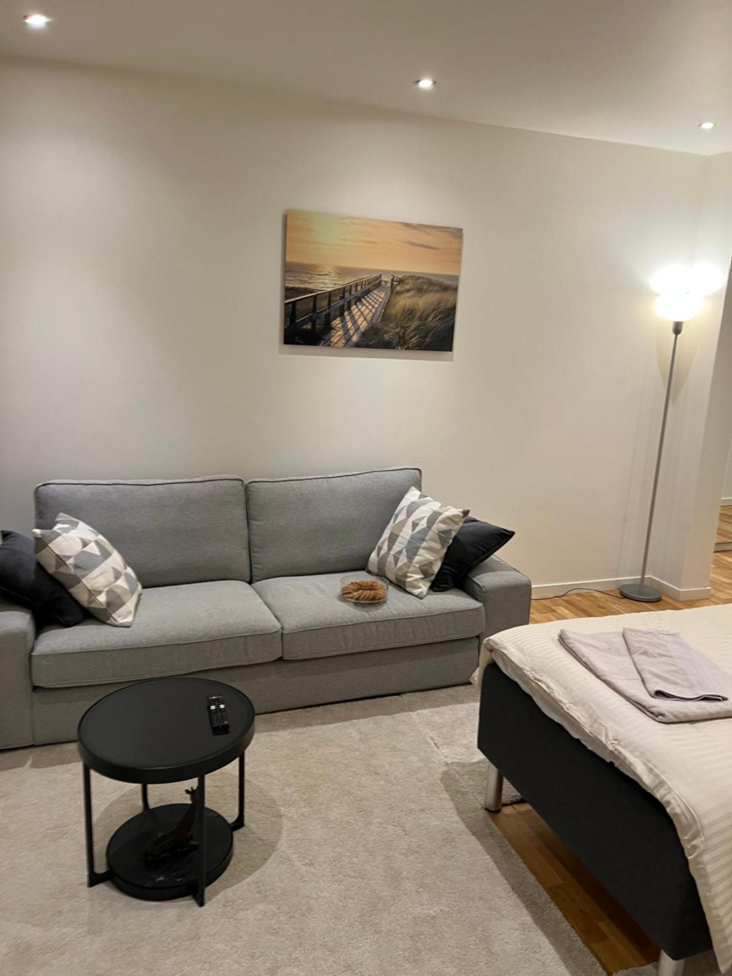 Noah Longstay Apartment Västerås Exteriör bild