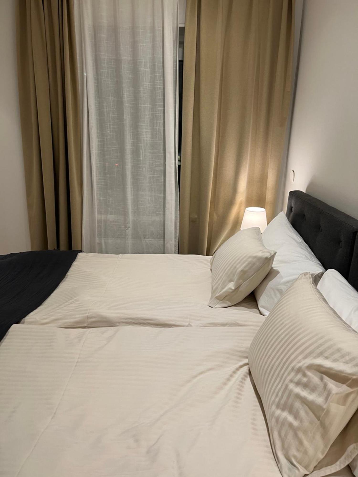 Noah Longstay Apartment Västerås Exteriör bild